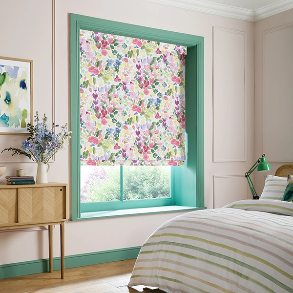 Bedroom with white flower roman blind from Bluebellgray collection