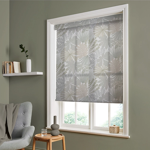 Room with fight filtering roller blind from Graham & Brown