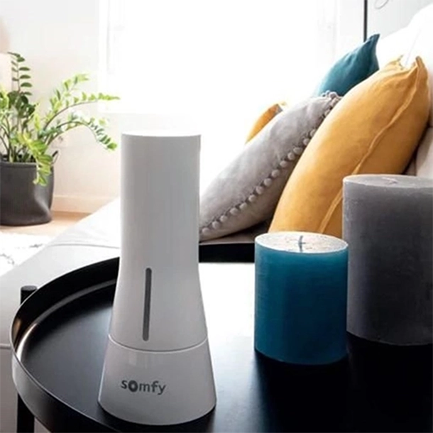 Control your electric blinds with a mobile app